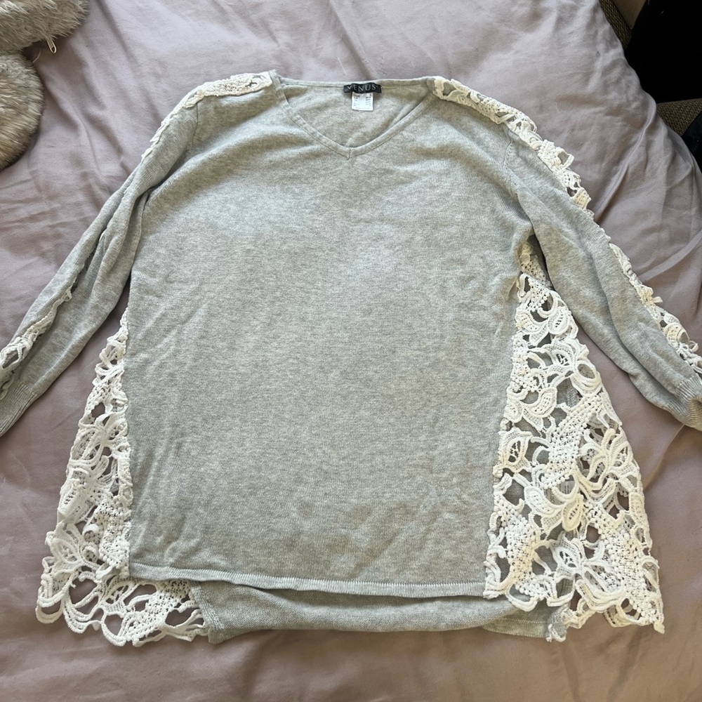 VENUS Gray Top with White Lace Accents